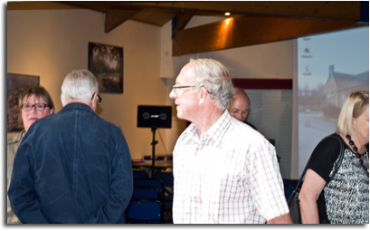 Samedi 6 juillet a eu lieu le lancement de la souscription pour la réhabilitation du four à pain et de la façade de la boulangerie-épicerie de Chaon en présence de Mme DOIRE de la Fondation du patrimoine, de M. Alain Gueydan  Sous-préfet de Romorantin ainsi que d’Antoine Simonnet, architecte retenu pour les travaux.